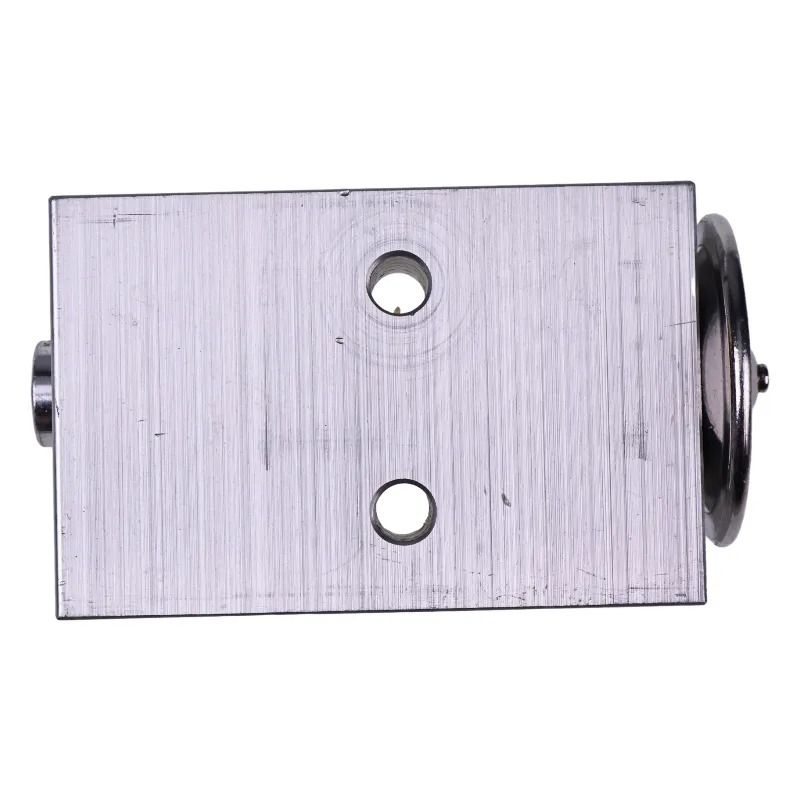 Expansion Valve 1911505422 for Takeuchi Excavator TB135 TB138FR TB145 TB175 TB180FR Loader TL10 TL12 TL130 TL150 TL220