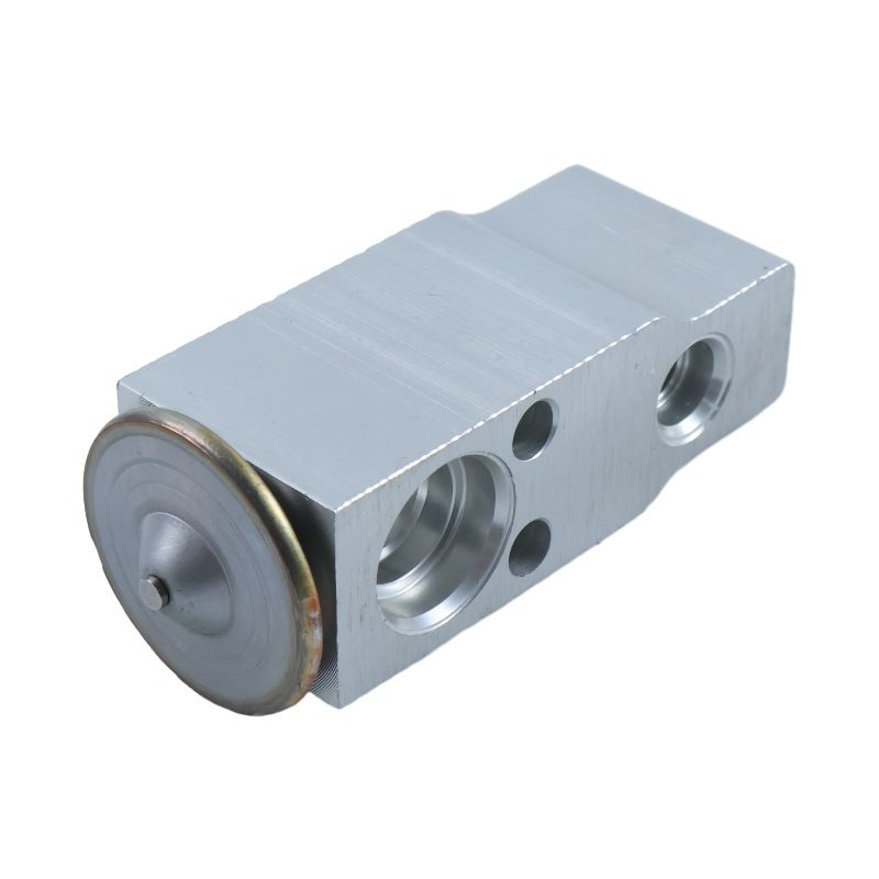 Expansion Valve 82002793 87529495 for CASE Tractor Farmall 105N 75N 85N JX100U JX1060C Loader 521F 621E 621F 721E 921F