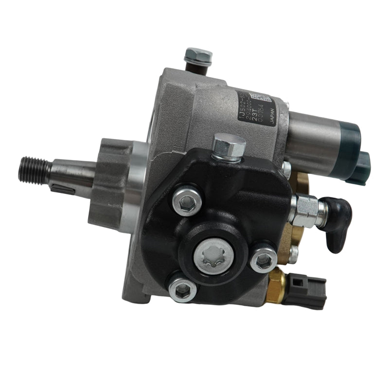 Fuel Injection Pump 1J502-50501 7024366 for Kubota Engine V3800 Bobcat Loader A770 S750 S770 S850 T750 T770 T870