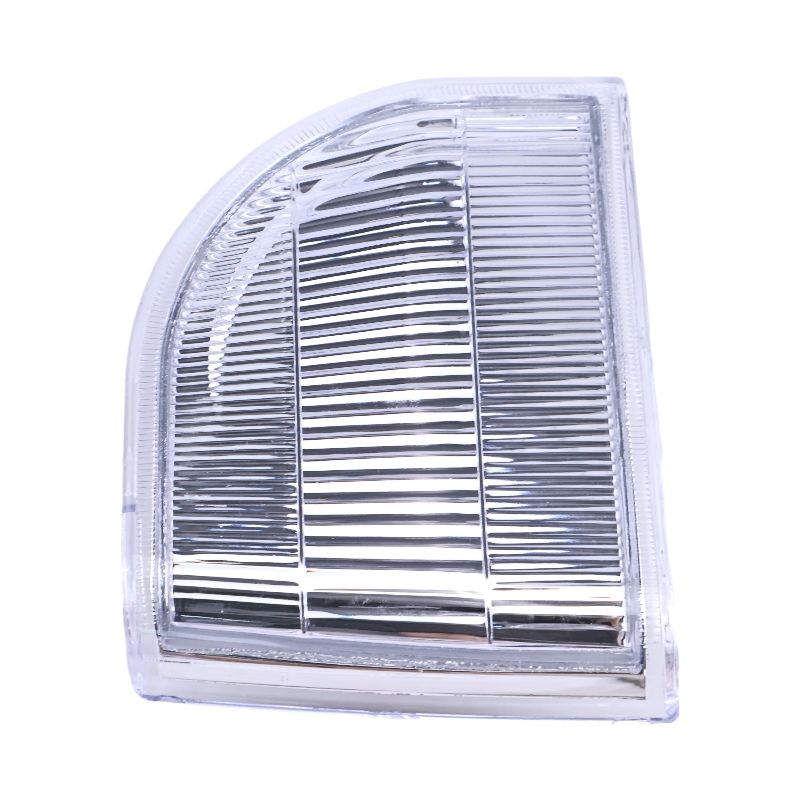LH Grille Light T0270-99080 for Kubota Tractor L3010 L3410 L3710 L4310 L4610