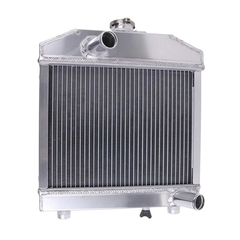 Radiator 15553-72060 for Kubota Tractor B6100 B7100 B6100HST-D B7100HST-D