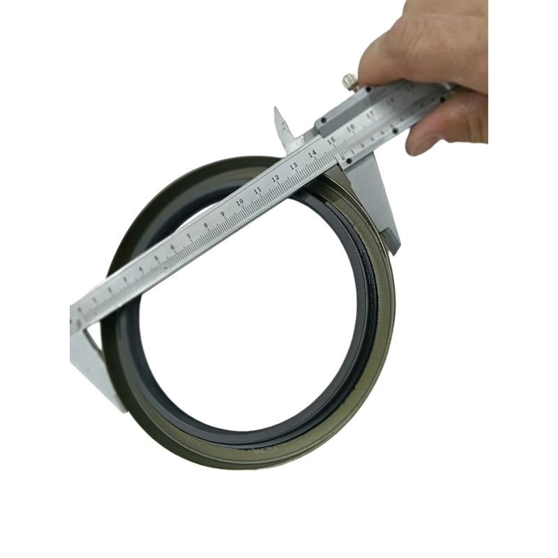 Swing Device Oil Seal 4262947 for Hitachi Excavator EX60 EX60G EX60UR EX60WD