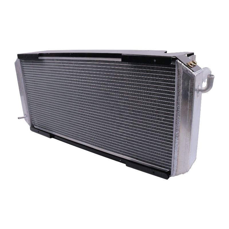 Water Tank Radiator 6686077 6734100 7152356 for Kubota Engine V2203 Bobcat Loader S150 S160 S175 S185 S205 T180 T190