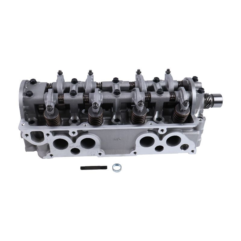 Complete Cylinder Head 1360878 for Mazda Engine F2 FE Hyster Forklift