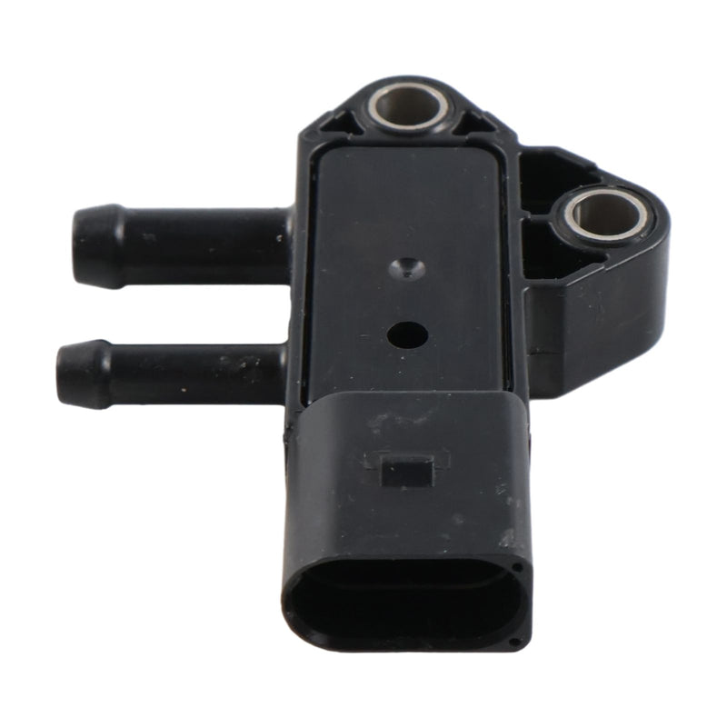 Intake Air Pressure Sensor 1J520-18600 1J520-18601 for Kubota Engine D1803 V1505 V2403 V2607 V3307 V3800 Tractor L3301F L3301H