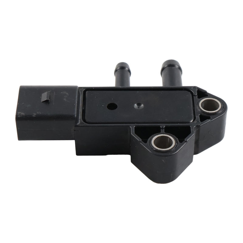 Intake Air Pressure Sensor 1J520-18600 1J520-18601 for Kubota Engine D1803 V1505 V2403 V2607 V3307 V3800 Tractor L3301F L3301H